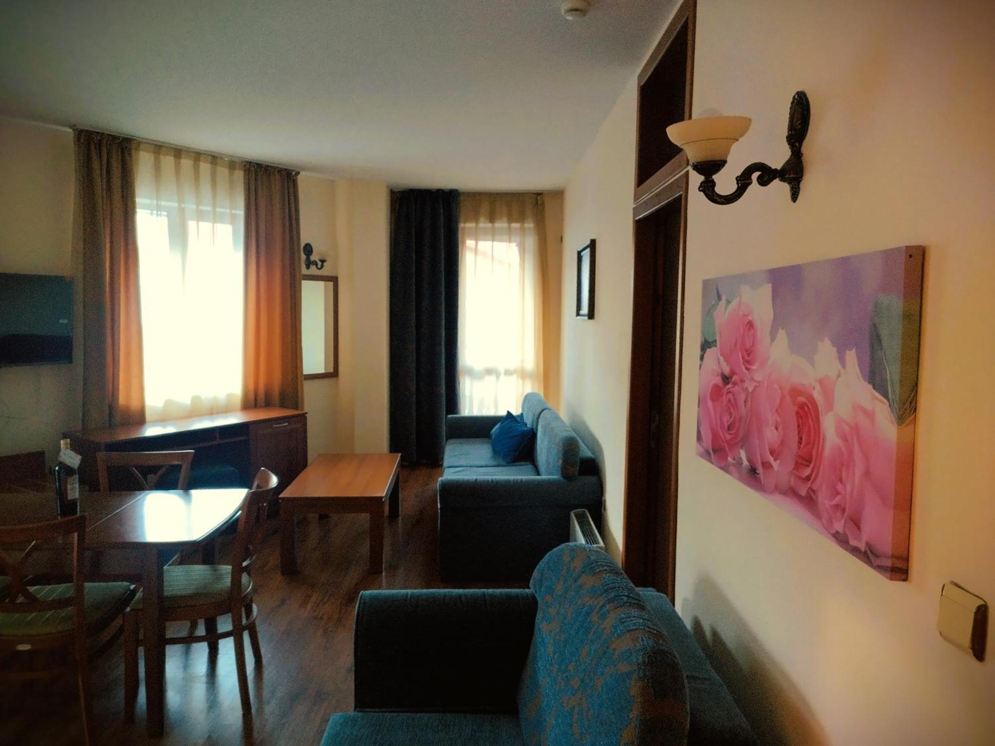 Lucy'S Apartments Emerald Bansko Esterno foto