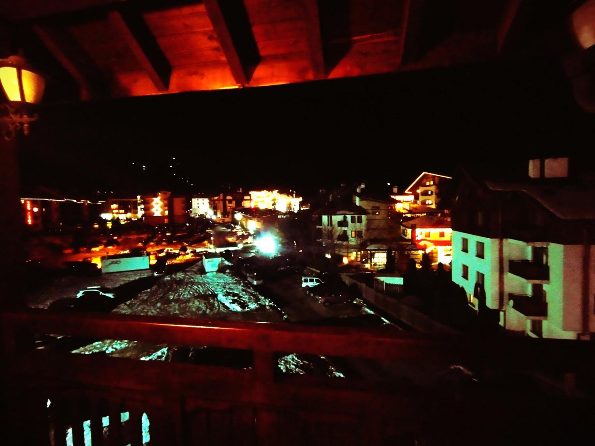 Lucy'S Apartments Emerald Bansko Esterno foto
