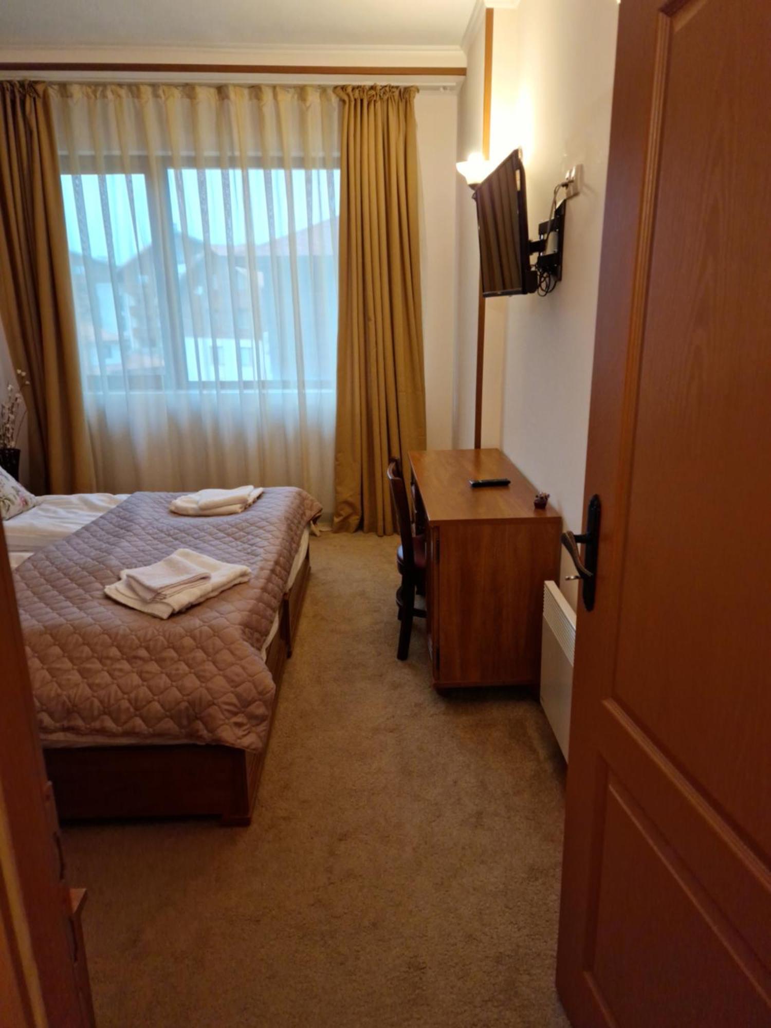 Lucy'S Apartments Emerald Bansko Esterno foto