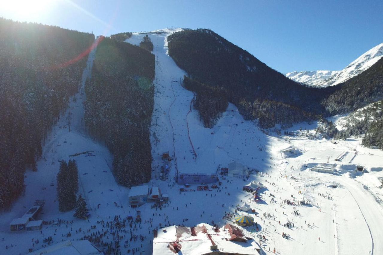 Lucy'S Apartments Emerald Bansko Esterno foto